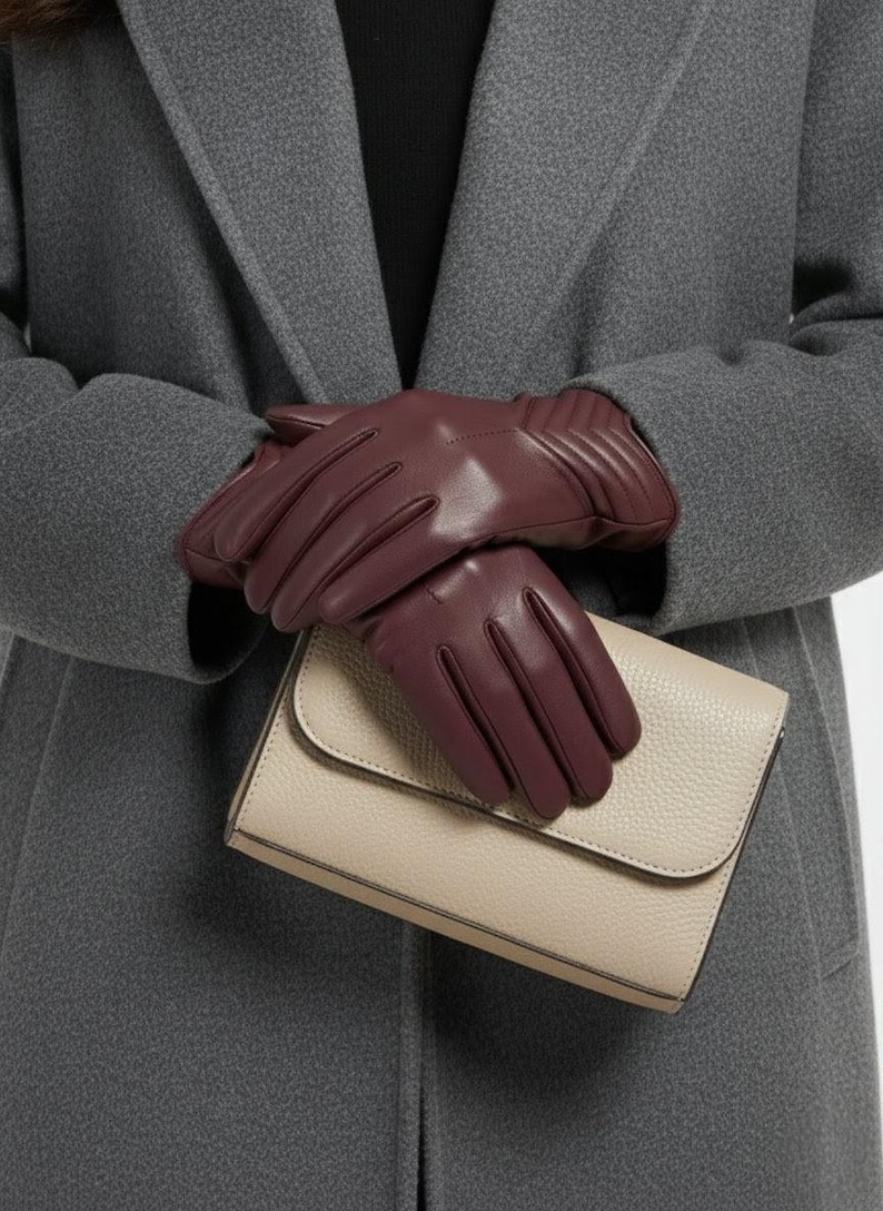 Handmade Sheep Leather Gloves for Women, Elegant Winter Driving & Fashion Gloves