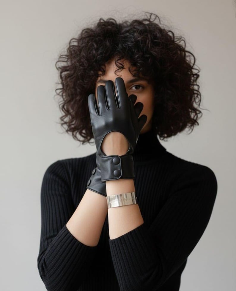 Women’s Black Sheep Leather Gloves | Elegant Button-Cuff Handwear for Ladies