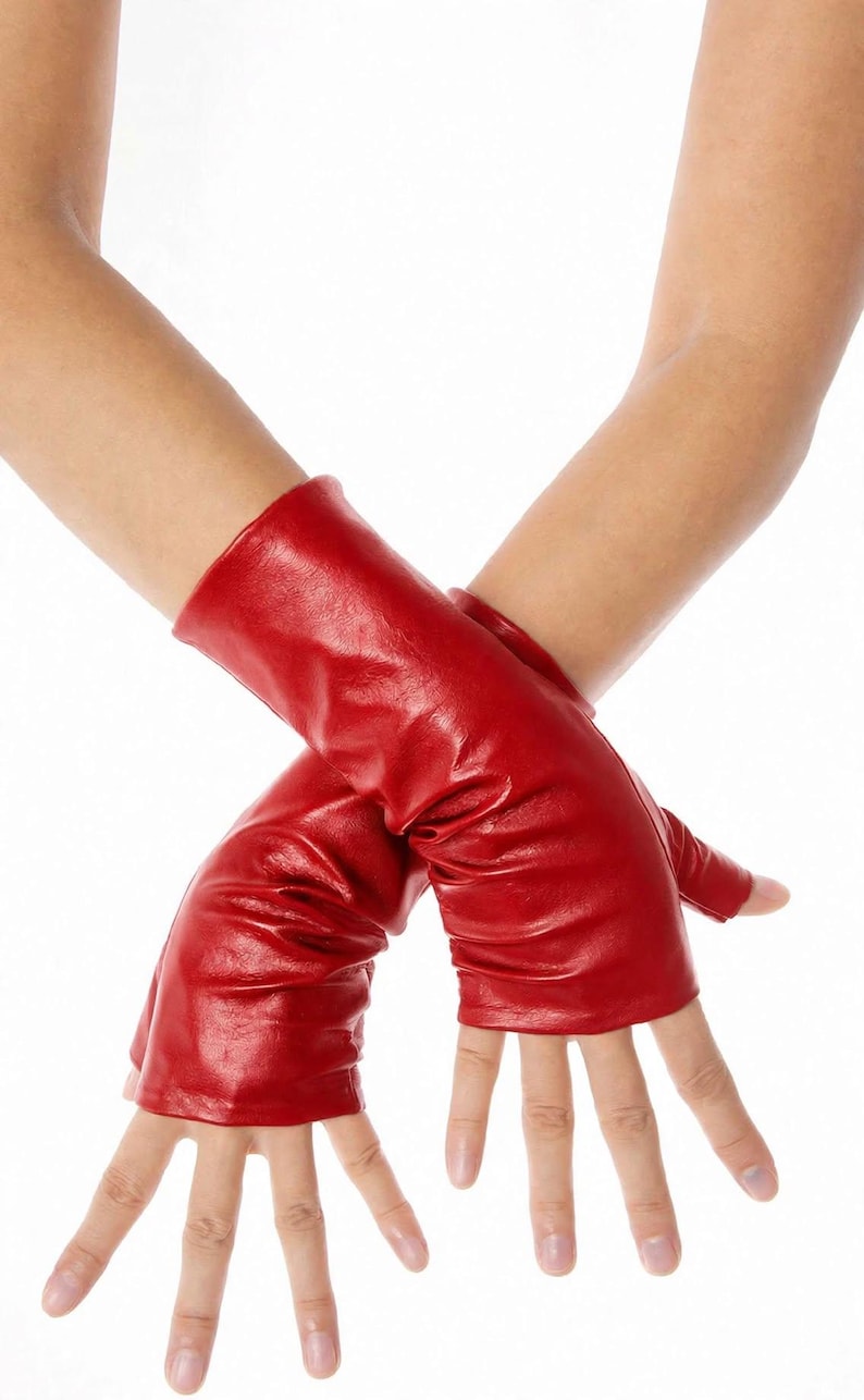 Handmade Women’s Sheep Leather Fingerless Gloves | Short Wrist Style